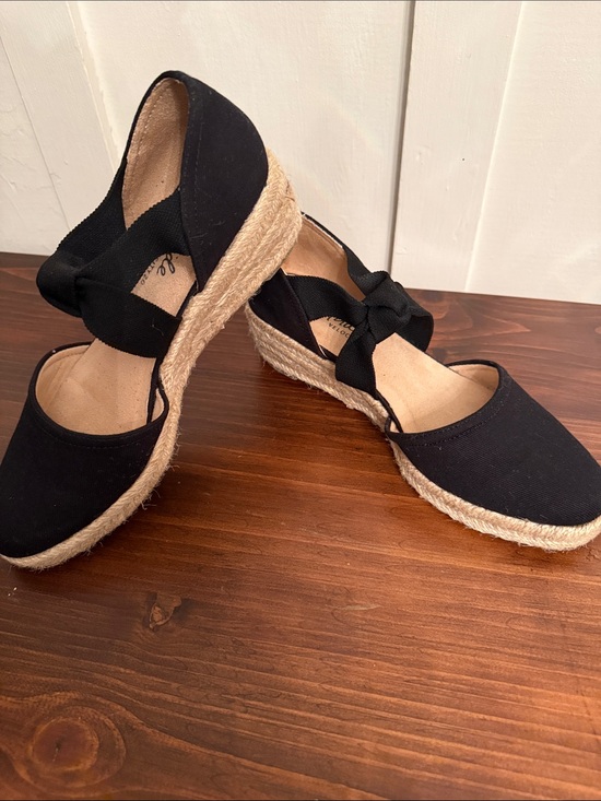 Life stride Shoes - Life Stride Black Canvas Espadrille Wedge with twisted Ankle strap